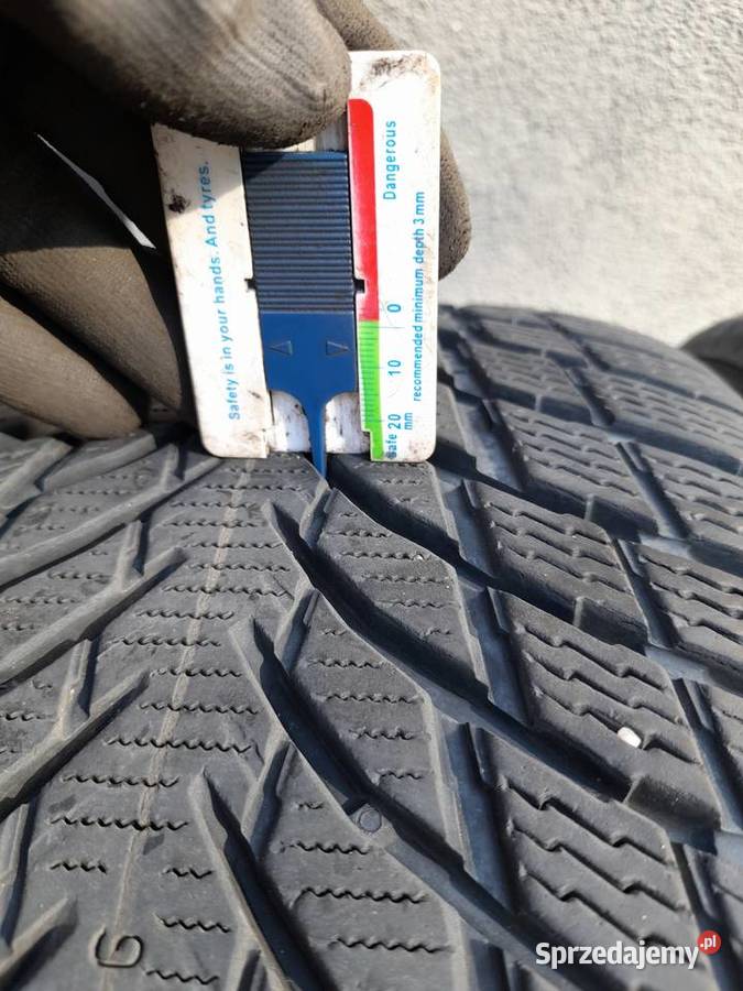 Opona zimowa NOKIAN TYRES WR SNOWPROOF P Samochodowe Zabrze sprzedam