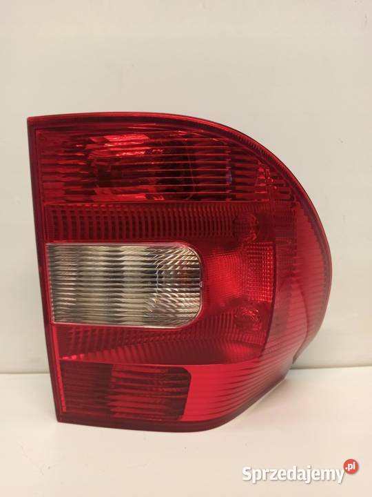 LAMPA LEWA TYŁ SKODA YETI 5L0945095