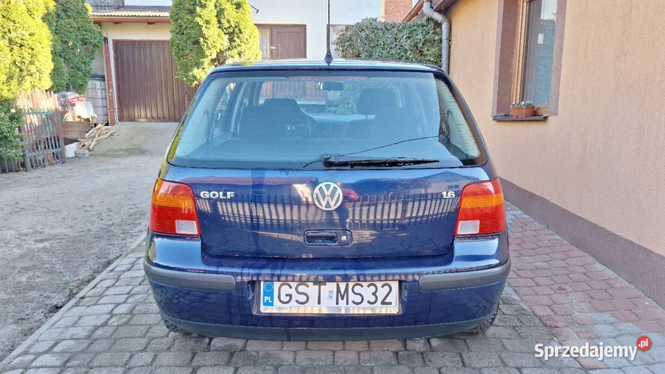 Golf 4 IV 16 benzyna klimatyzacja elektryka Zarejestrowany w Polsce Volkswagen sprzedam