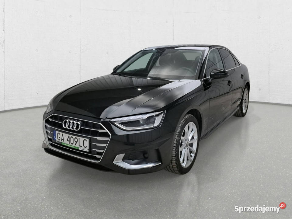 Audi A4 Limousine B9 2015 Komorniki