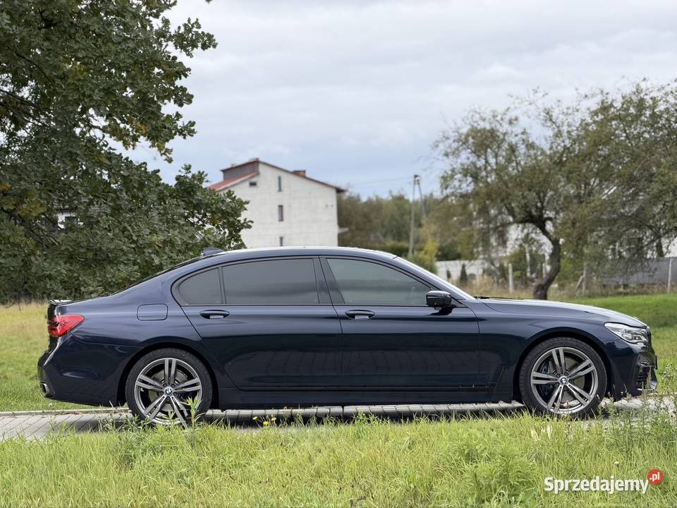 BMW 750Li XDrive 450KM sprzedam