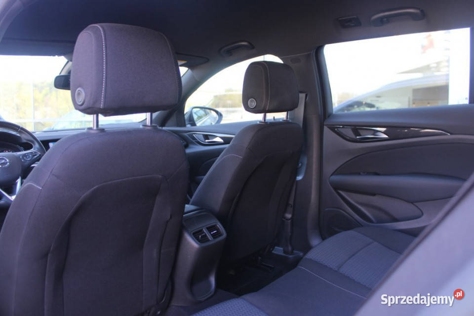 Opel Insignia 2022r Carplay Navi Czujniki PT manualna