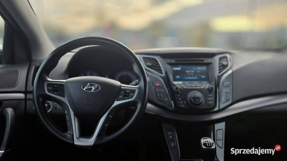 Hyundai i40 ledy xsenon duza navi mały przebieg nawigacja Lębork
