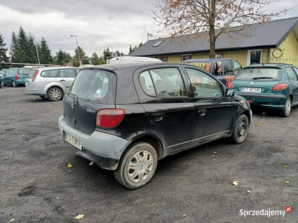 Toyota Yaris Toyota Yaris 10 00r I 19992005 68KM
