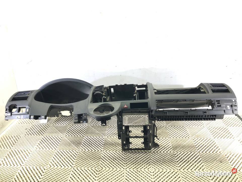 KOKPIT VW TRANSPORTER T5 Bus 0315 KONSOLA DESKA osobowe