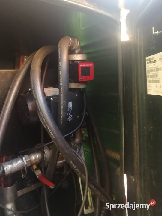 Zbiorniki dwuplaszczowe dystrybutor 5000 I 9000 wielkopolskie sprzedam