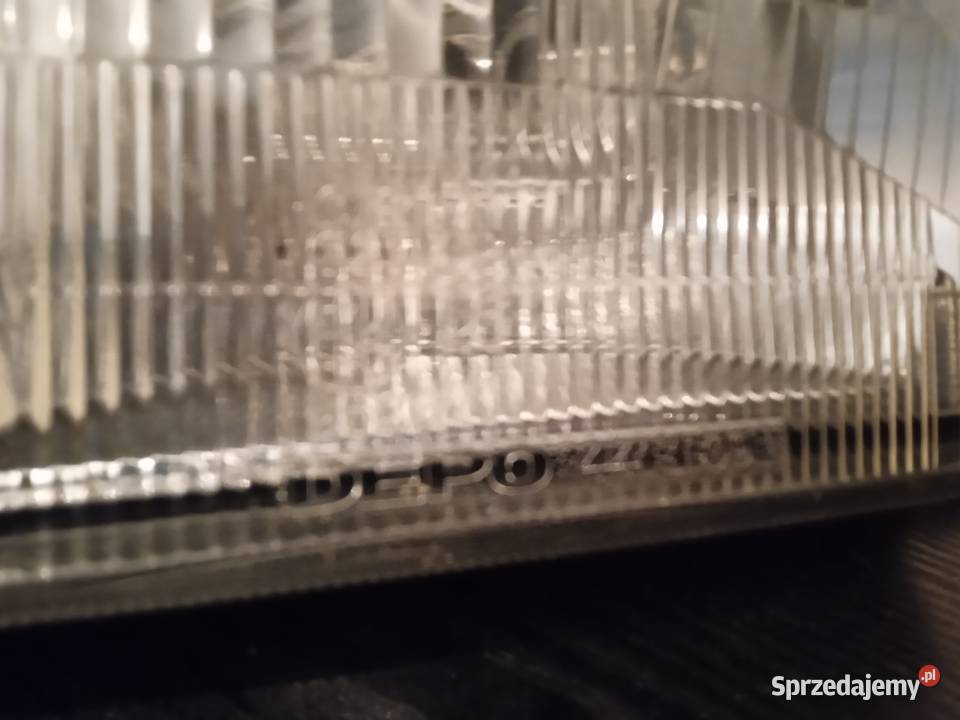 Vw Passat B3 8893 Reflektor Przedni Lampa lewa osobowe Pozostałe Przemyśl sprzedam