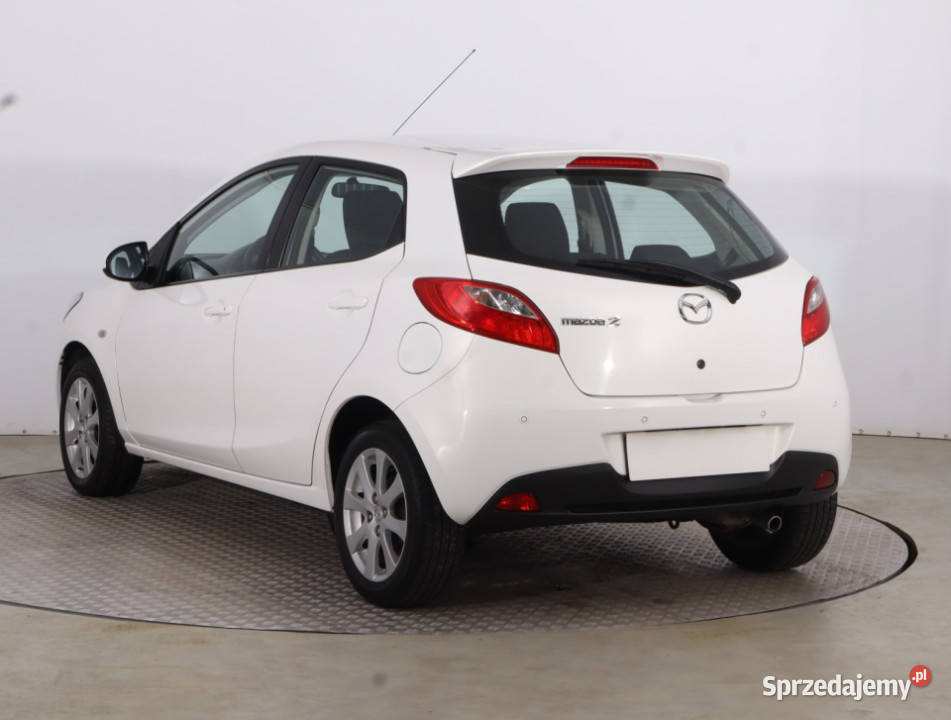 Mazda 2 13 i światła przeciwmgielne Piaseczno