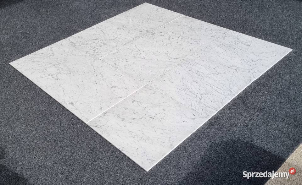 Płytki z marmuru naturalnego Bianco Carrara dolnośląskie Bielawa
