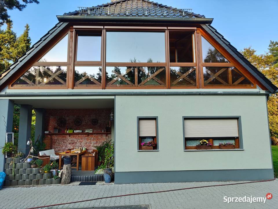 Sprzedaż i montaż okien drzwi parapetów rolet i Nysa