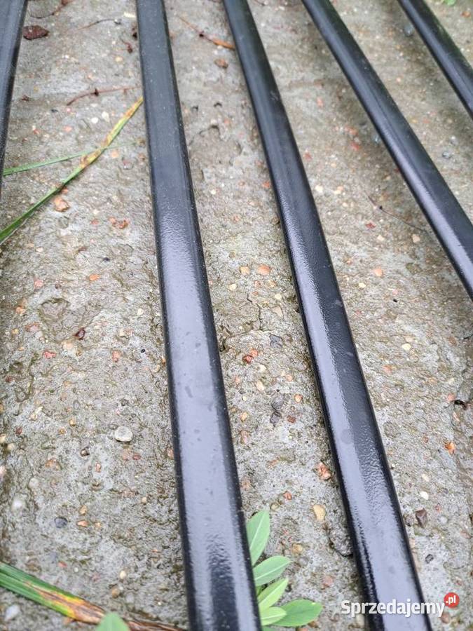 Nowe listwy garbus czarne Do starszych roczników Bydgoszcz