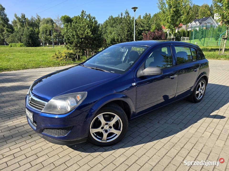 Opel Astra H 14 BENZYNA klimatyzacja 2009 LIFT Astra Rzeszów