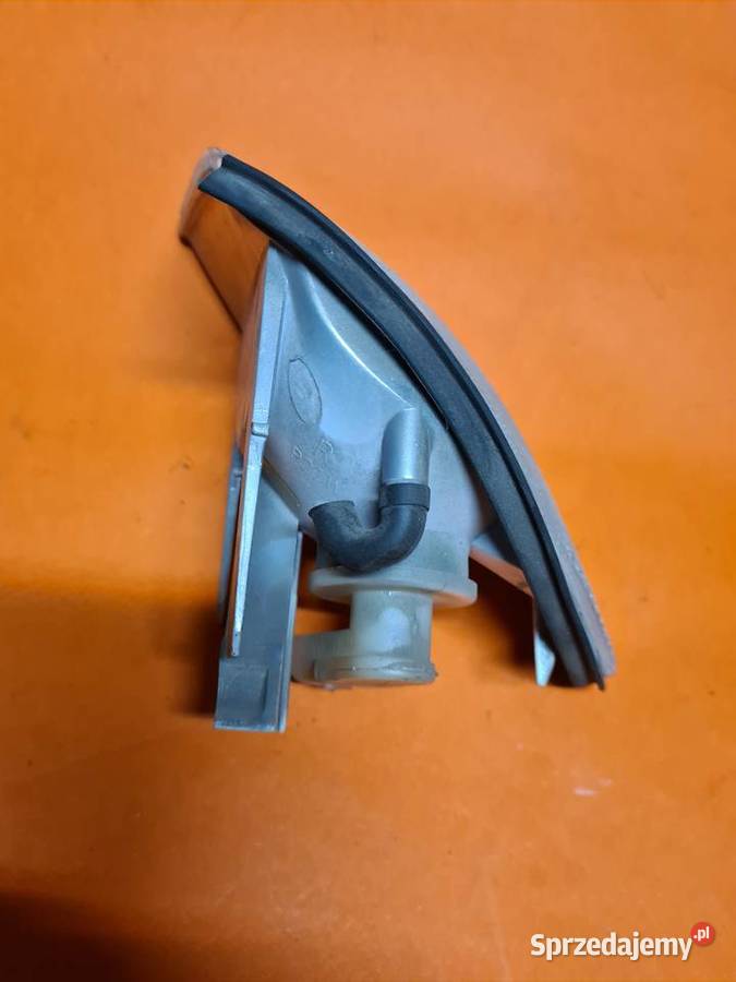 BMW E46 LAMPA KIERUNKOWSKAZU osobowe Pozostałe lubelskie