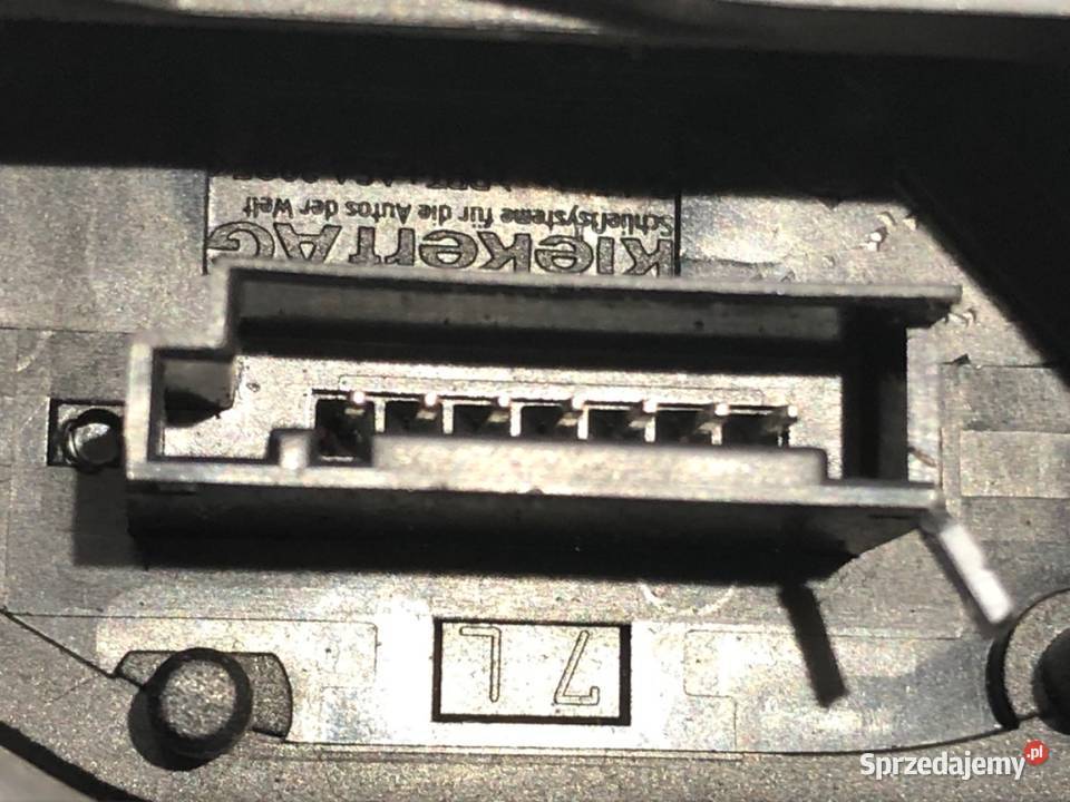 ZAMEK DRZWI LEWY PRZÓD BMW E83 SUV 7154619 0311 osobowe podkarpackie sprzedam