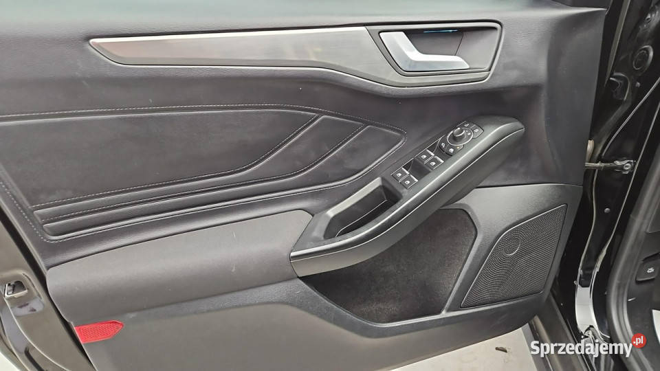 Ford Focus 10 EcoBoost mHEV Titanium X Z ABS Warszawa sprzedam