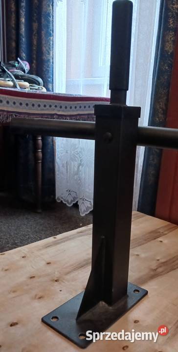 Drążek do podciągania Borów