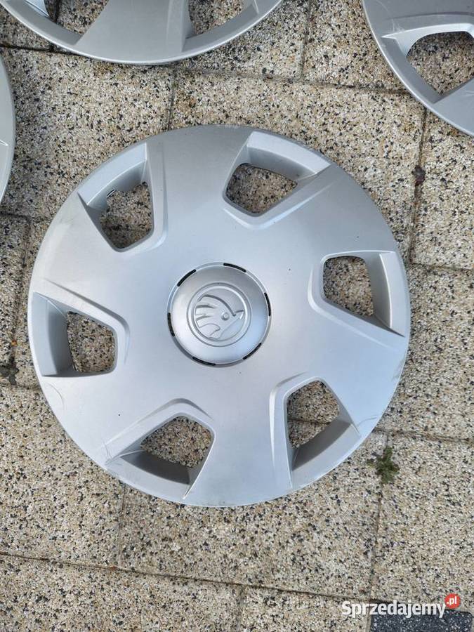 Kołpaki 15 do Skoda oryginał Wałbrzych