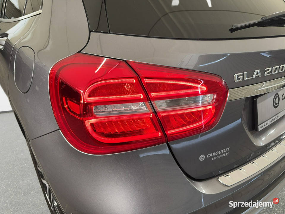 Mercedes GLA 200 16T 156 M6 2016 r salon komplet Myślenice