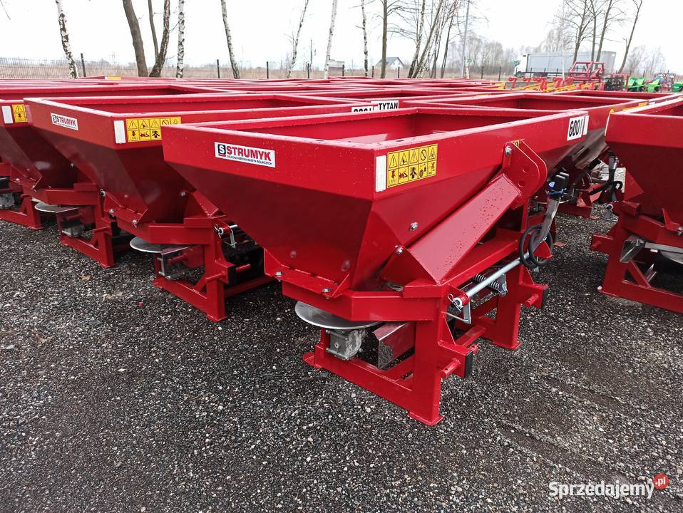 Rozsiewacz do nawozów STRUMYK Tytan 600 litrów łódzkie Łęczyca