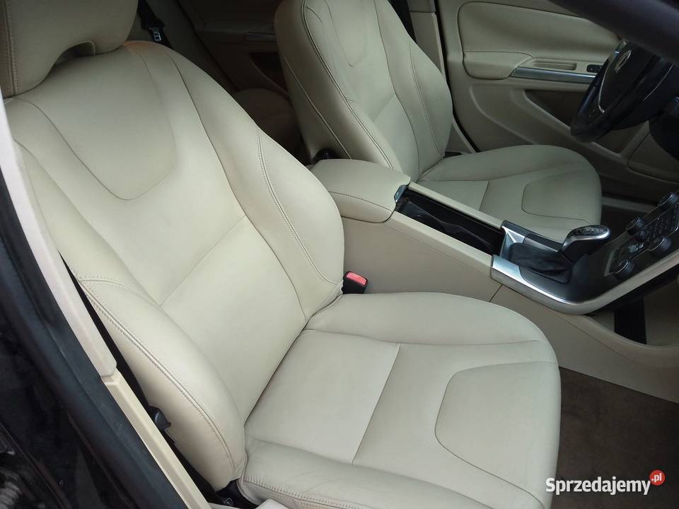 volvo s60 T5 20 benzyna 245 2015 Platinum małopolskie Maruszyna