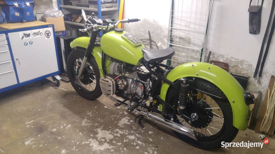 K 750