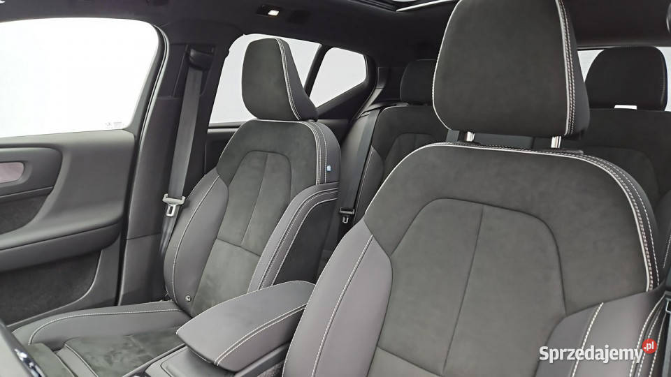 Volvo XC 40 Recharge AWD Ultimate Z Polskiego kamera cofania Warszawa sprzedam