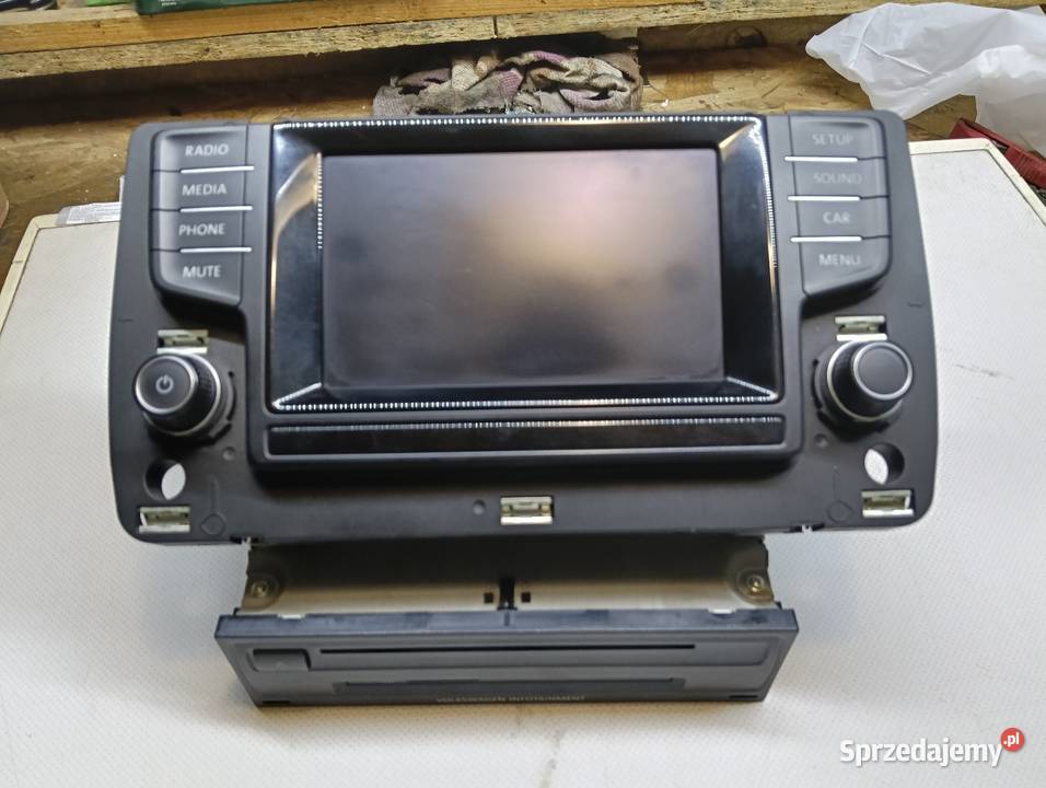 Radio golf 7 nawigacja Jednorożec