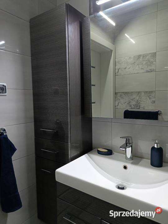 Mieszkanie 4 pokojowe w centrum Jezior Wielkich piwnica Jeziora Wielkie