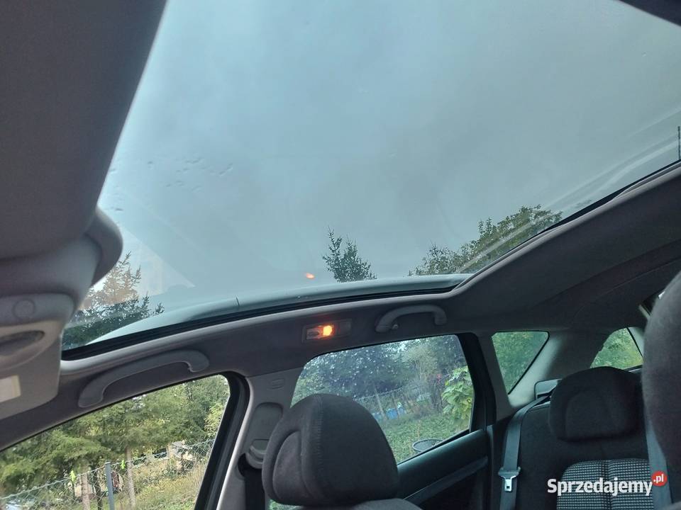 Bogato wyposażony peugeot 407