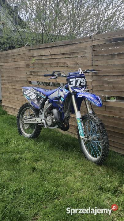 yamaha yz 125 dwa komplety plastików 15km Raba Wyżna