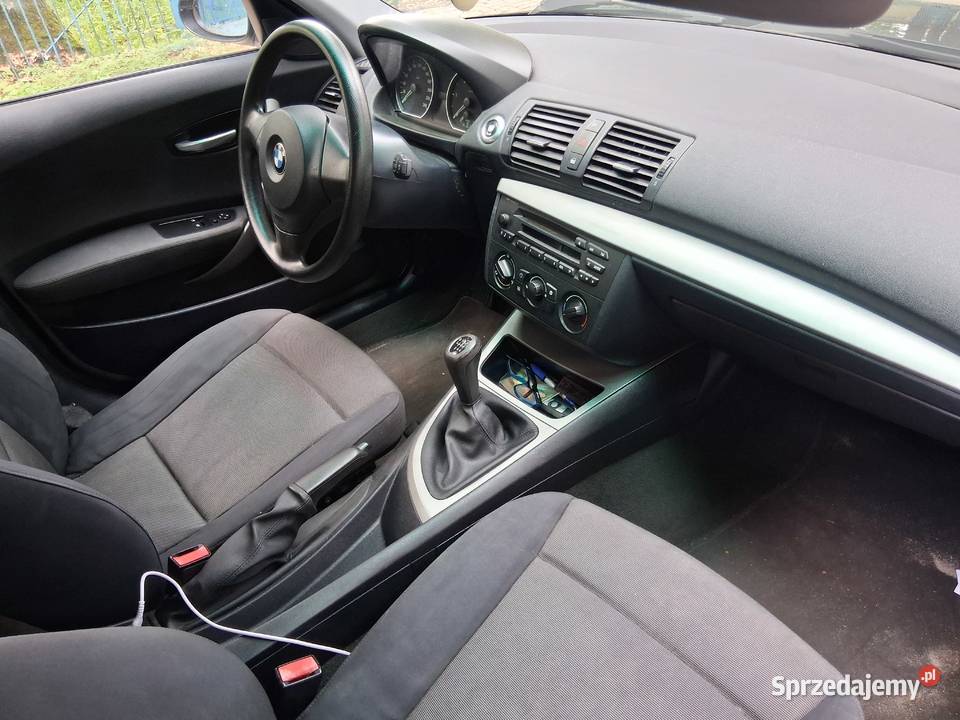BMW1 E87 2006r20D 118D6Biegowy Poniatowa sprzedam