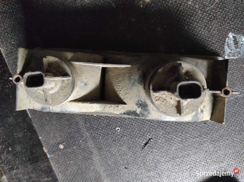 Lampa tył w zderzaku land rover Discovery 300 Olsztyn