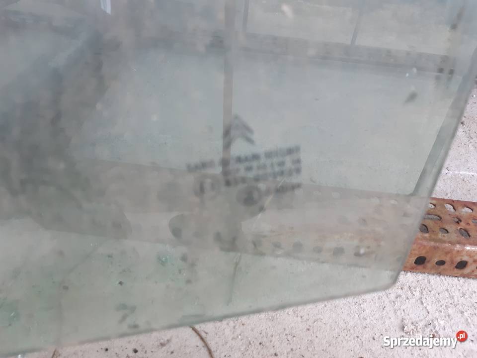 Citroen C4 3 drzwi szyba z drzwi Lewa Ksawerów sprzedam