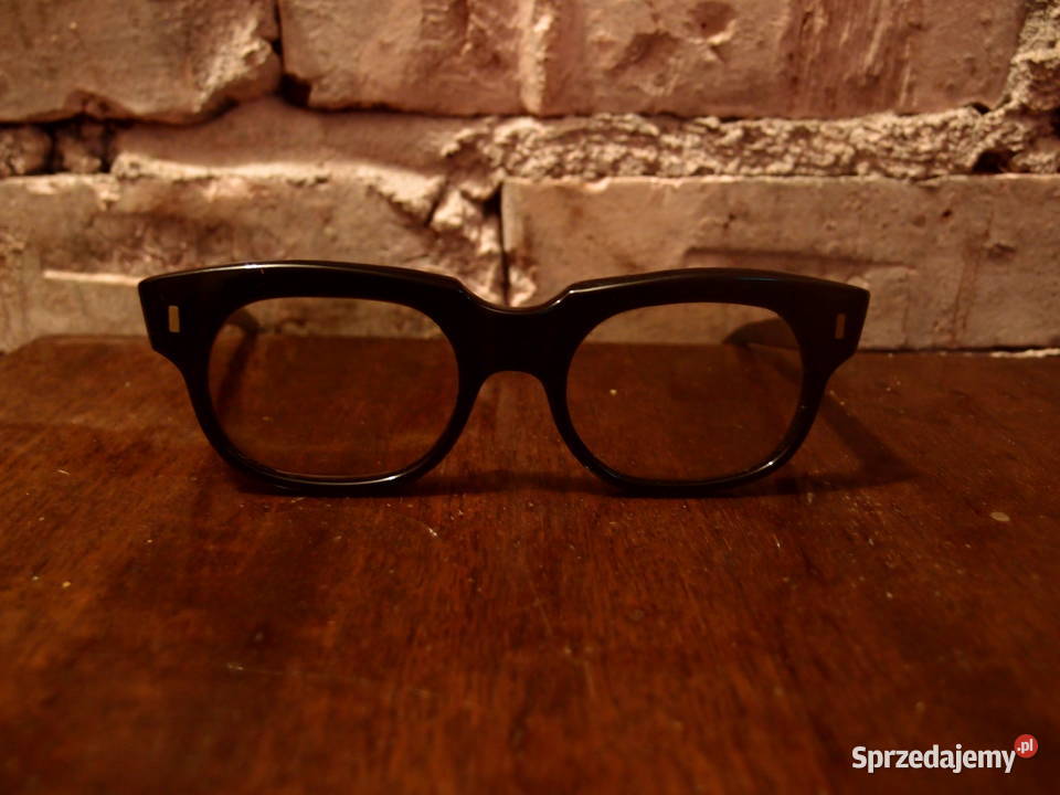 Zabytkowe okulary solidne oprawki z dawnych lat Łódź