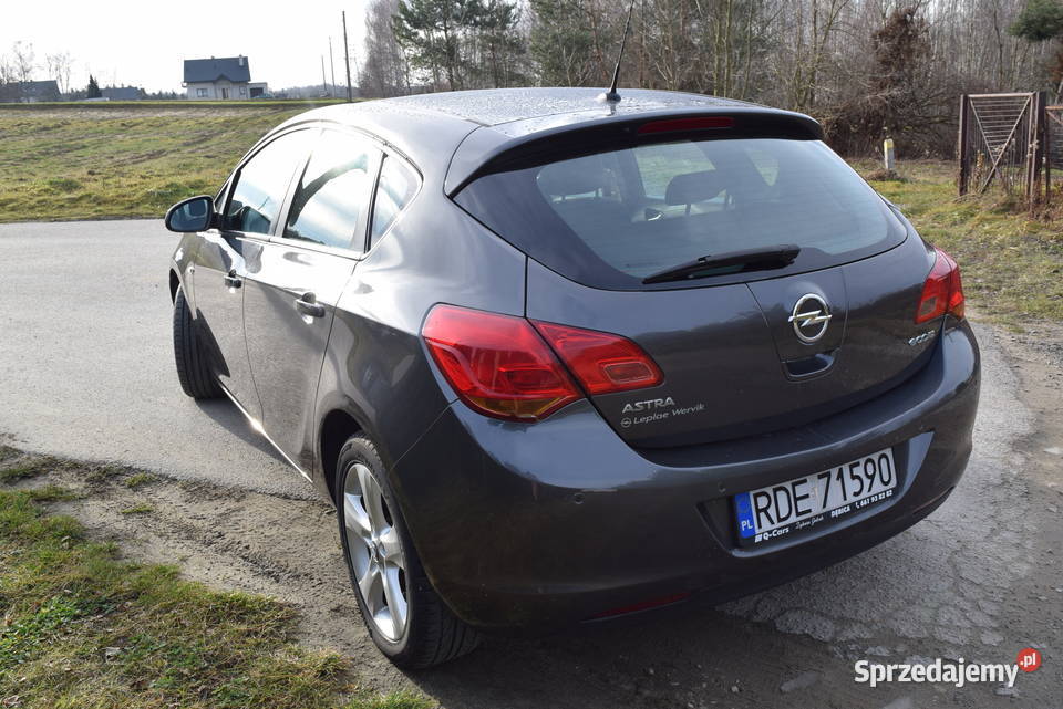 Opel Astra J 13 Disel Ekonomiczna Dębica sprzedam