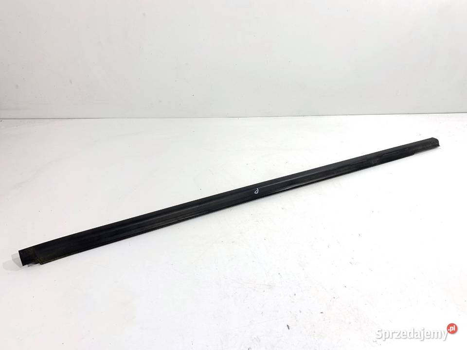 LISTWA ZGARNIAJĄCA PRZÓD PRAWY HYUNDAI KONA