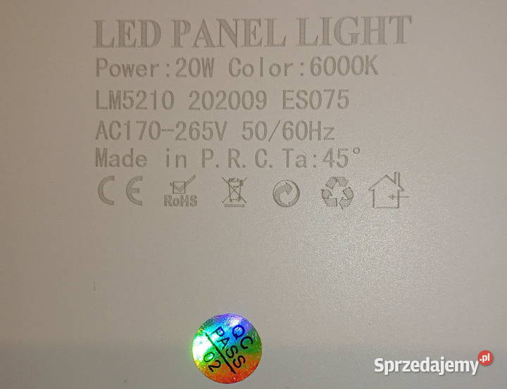 Lampa LED podtynkowa wpuszczana sufit