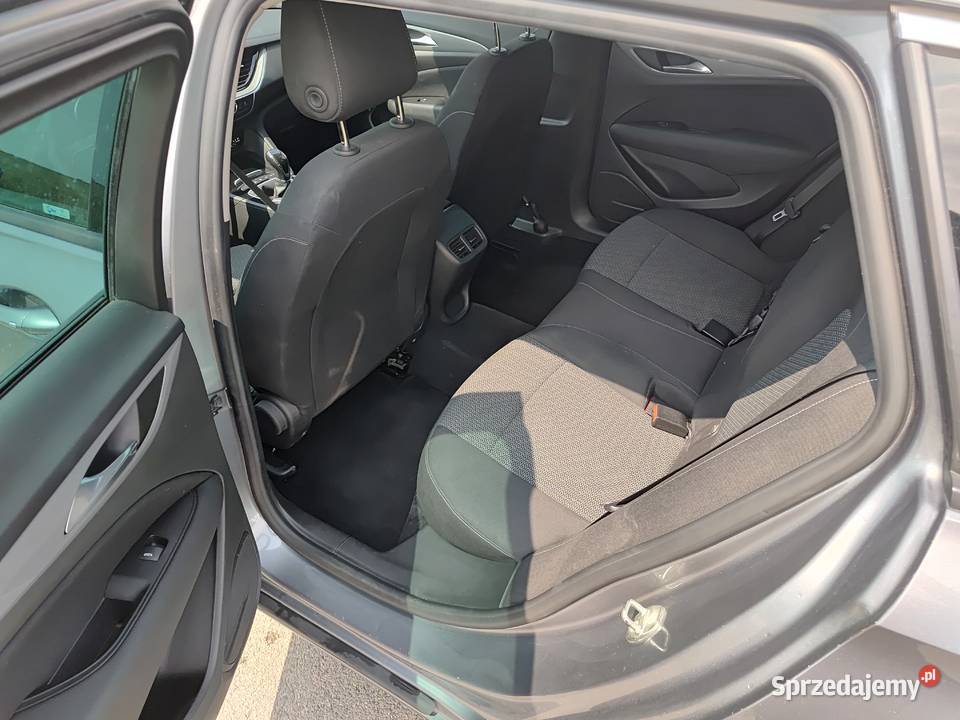Opel insigniaastra sports tourer 20 170 z 2017r świętokrzyskie