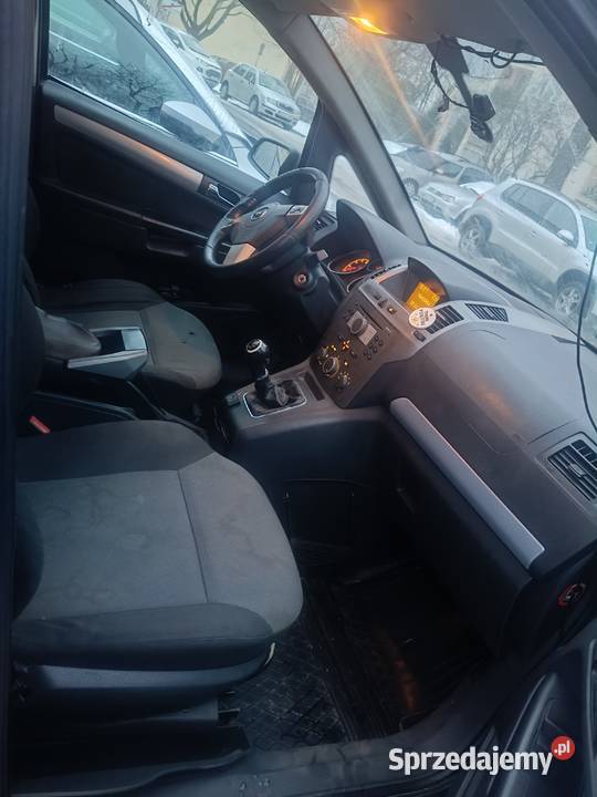 Opel Zafira b 16lpg Rok produkcji 2006