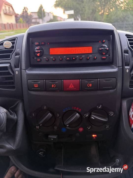 Peugeot Boxer 2006r 28HDi Iveco Klimatyzacja Bez wielofunkcyjna kierownica Kielce