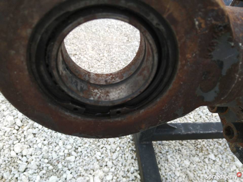 Siłownik Volvo EC 180 210 220 230 240 140 145 Kielce