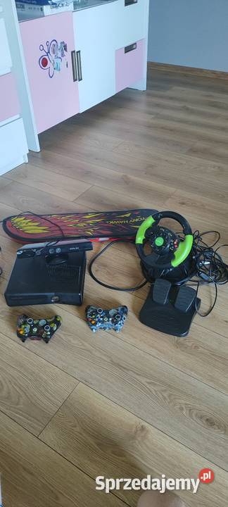 Xbox 360 plus akcesoria Pozostałe sprzedam