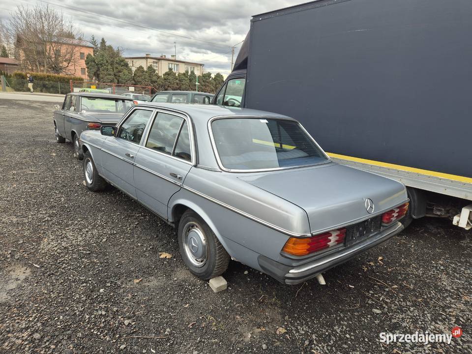 MercedesBenz 230E W123 23 benzyna 136 Manual Bujaków sprzedam