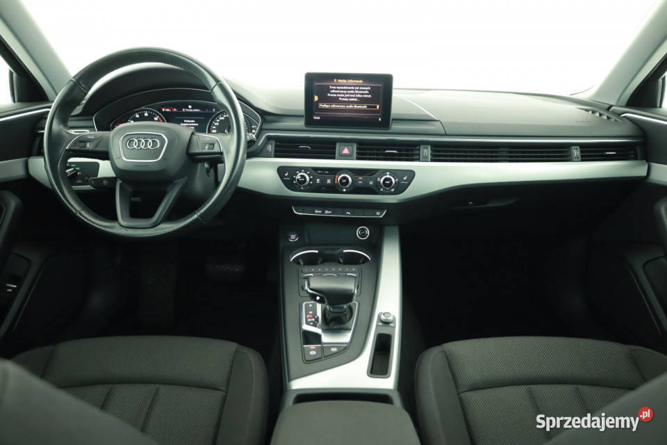 Audi A4 14 TFSI radio Piaseczno