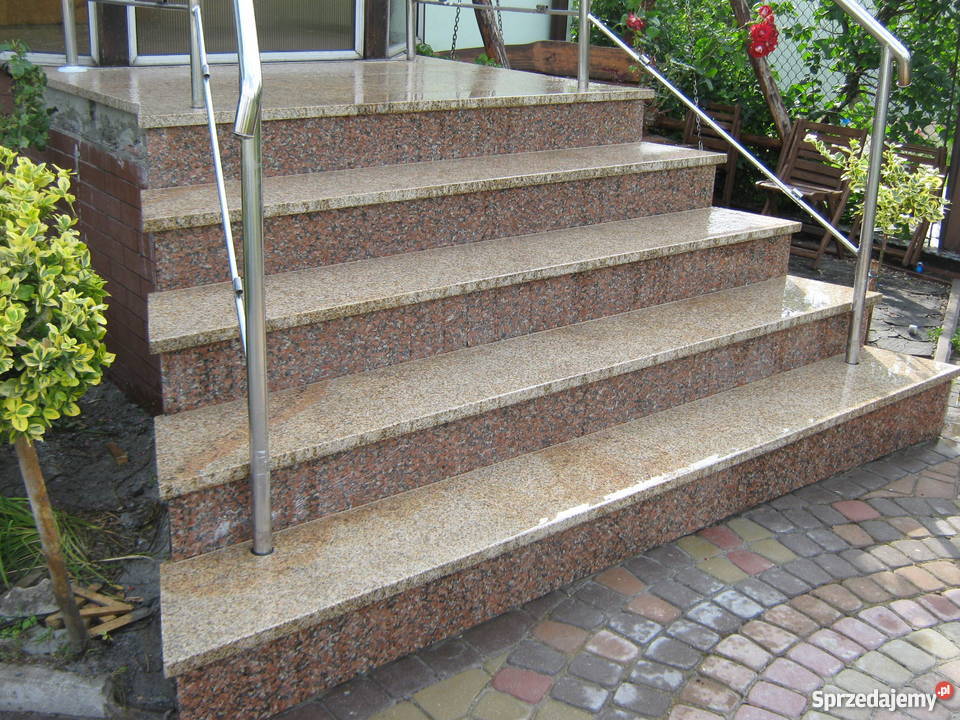 Schody wewnętrzne i zewnętrzne z kamienia Lublin