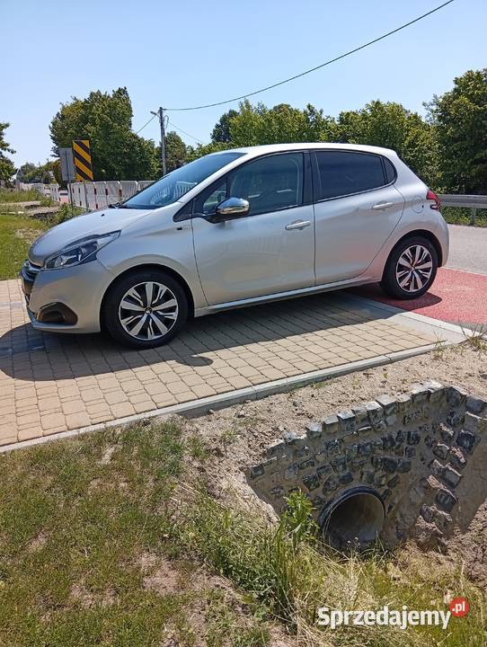 Peugeot 208 2016r 16 HDI Diesel 106 lubelskie Niemce
