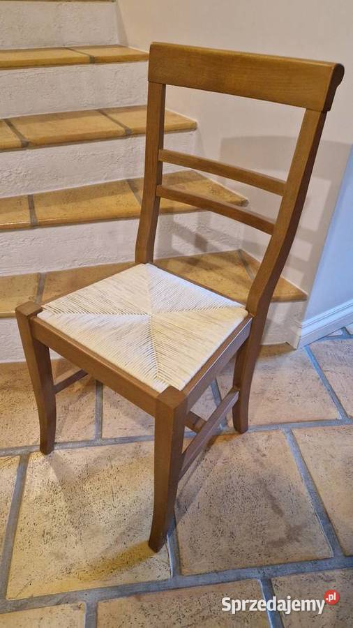 Włoskie krzesło nowe drewno kolor orzech 36cm sprzedam