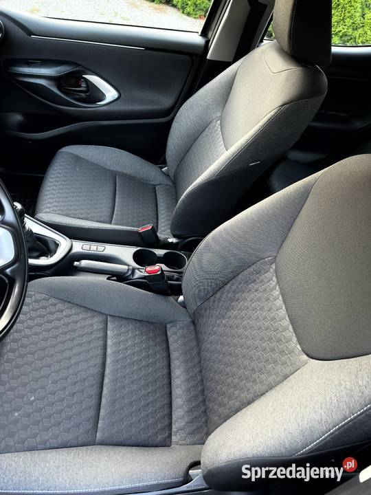 Toyota Yaris IV 15 Comfort 125 gwarancja ASO do gniazdo USB Yaris podkarpackie Tarnobrzeg