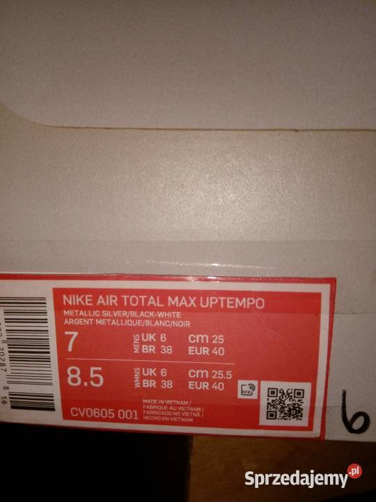 Nike Air Total Uptempo nowe rozmiar 40 Mińsk Mazowiecki