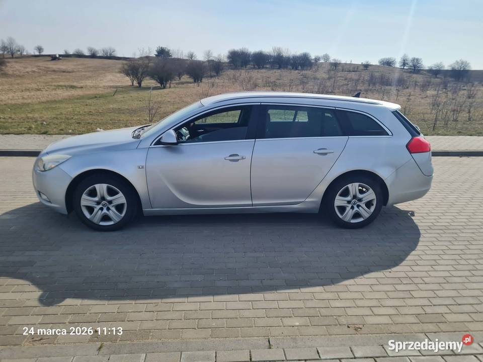 OPEL INSIGNIA super stan 2009r sprzedam